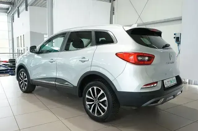 Używany Renault Kadjar Techno 158 KM (116 kW) 2022 Szary SUV