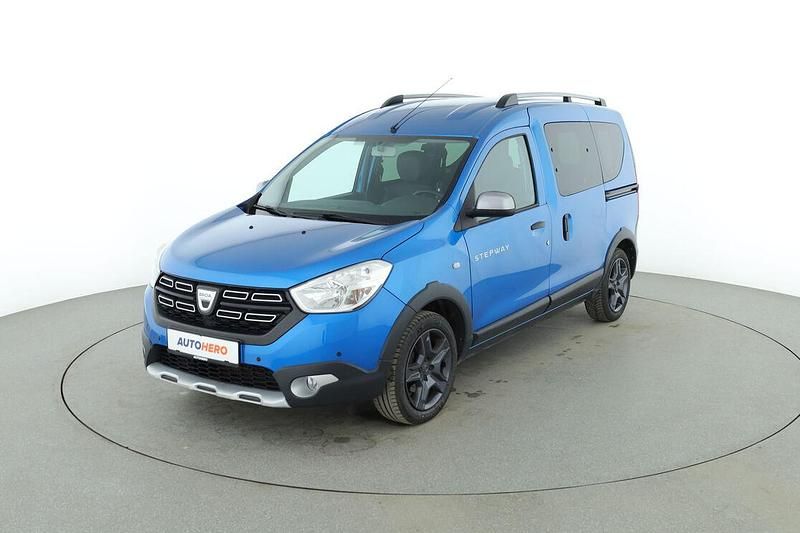 Gebraucht Dacia Dokker Celebration 116 PS (85 kW) 2017 Blau Van / Kleinbus