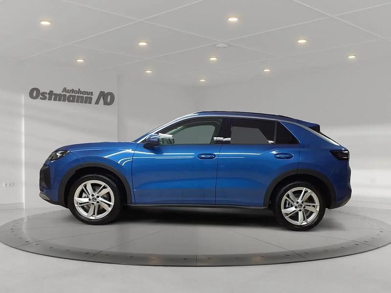 Gebraucht VW T-Roc Life 150 PS (110 kW) 2025 Blau SUV