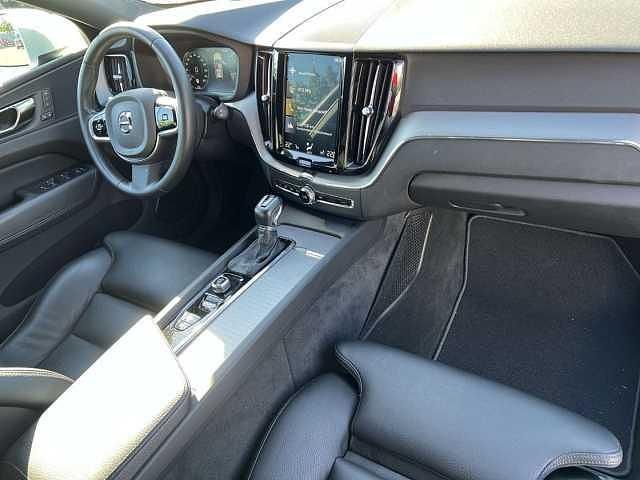 Gebraucht Volvo XC60 190 PS (139 kW) 2017 Weiß SUV