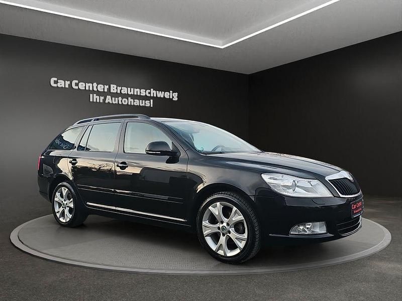 Gebraucht Skoda Octavia Elegance 140 PS (102 kW) 2011 Schwarz Kombi