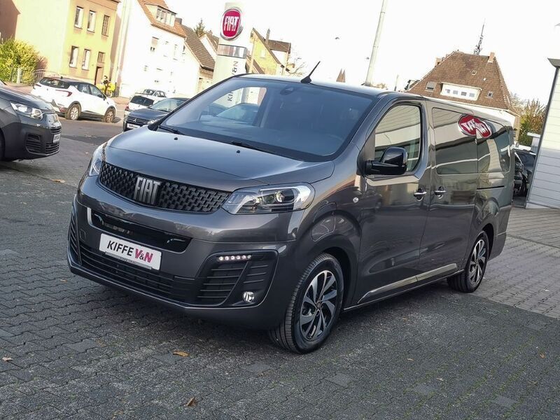 Gebraucht Fiat E-Ulysse Living 100 kW (136 PS) 2022 Platin grau metallic Van / Kleinbus