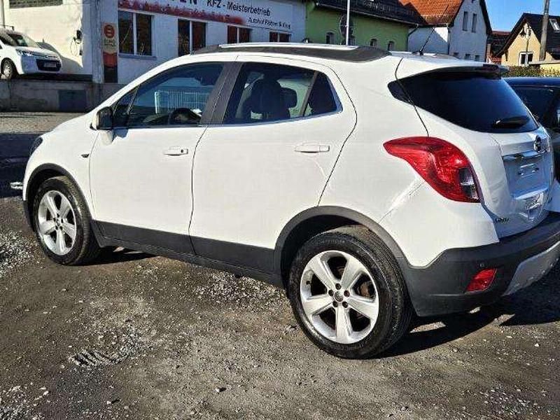 Gebraucht Opel Mokka Innovation 131 PS (96 kW) 2014 Schneeweiß SUV