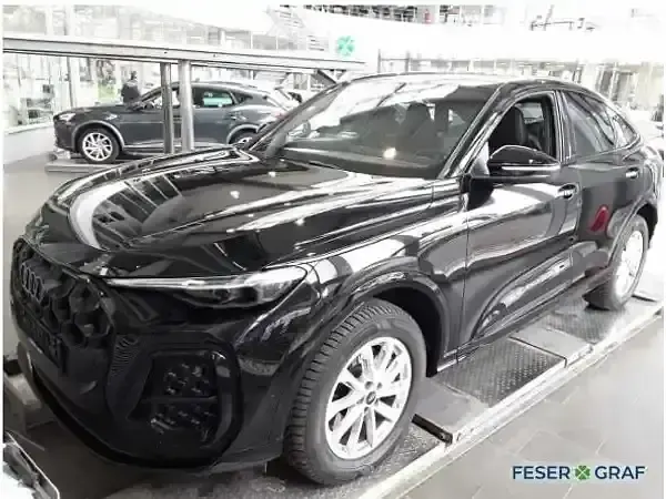 Gebraucht Audi Q5 Ambiente 204 PS (150 kW) 2025 Mythosschwarz metallic SUV