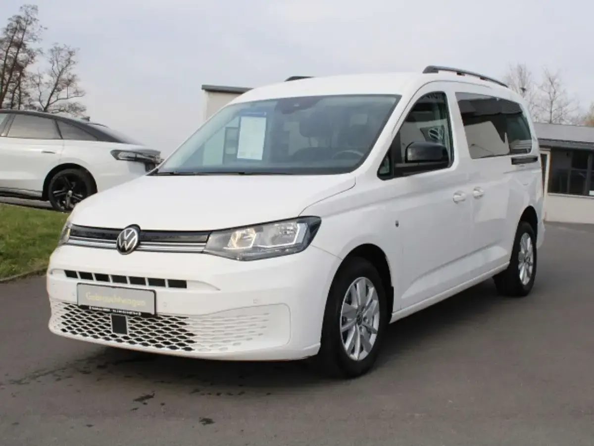 Gebraucht VW Caddy 114 PS (83 kW) 2024 Candyweiß Van / Kleinbus