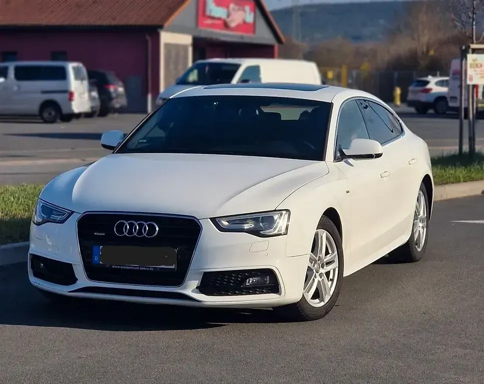 Gebraucht Audi A5 S-Line 245 PS (180 kW) 2014 Weiß Coupé