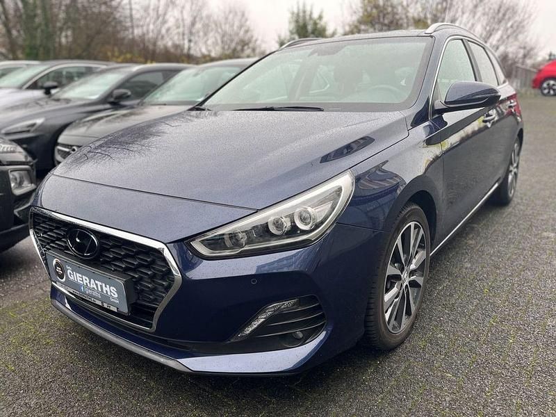 Blau Gebraucht 2020 Hyundai i30 Kombi | 18.850 € (Fairer Preis) - Bild 1/3