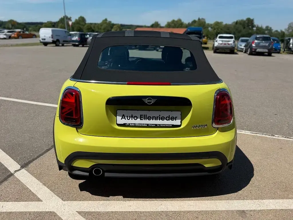 Gebraucht Mini Cooper Cabriolet Classic 136 PS (100 kW) 2022 Gelb Cabrio
