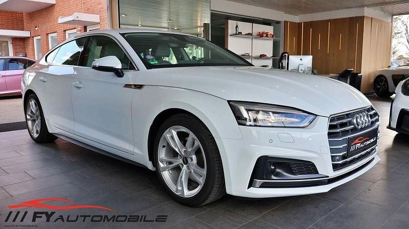 Gebraucht Audi A5 S-Line 190 PS (139 kW) 2019 Gletscherweiã metallic Coupé