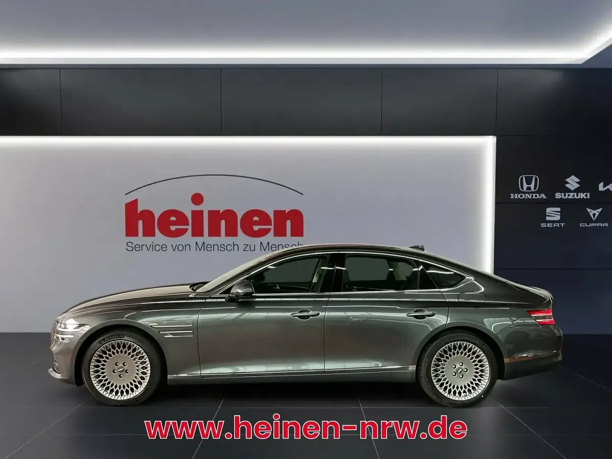 Second-hand Genesis G80 Premium 209 CP (153 kW) 2023 Gri Berlinǎ