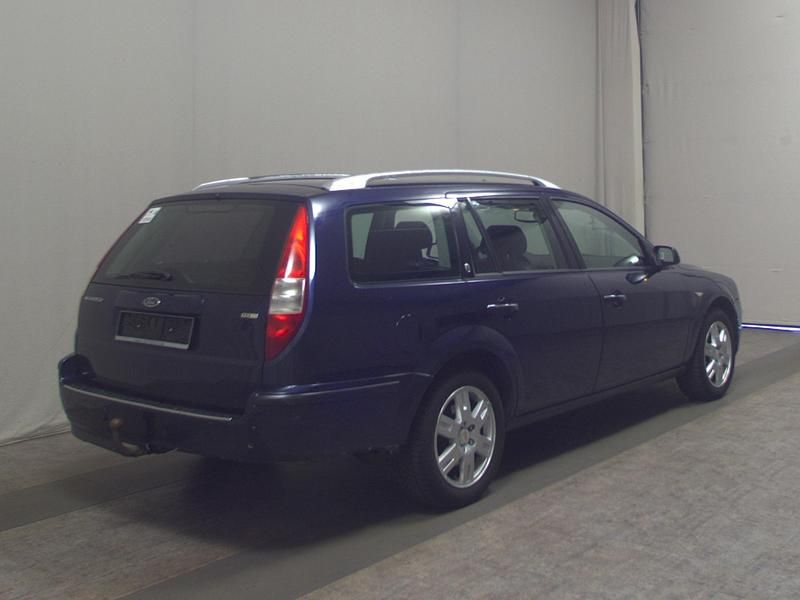 Gebraucht Ford Mondeo Ghia 131 PS (96 kW) 2007 Atlantik blau metallic Kombi