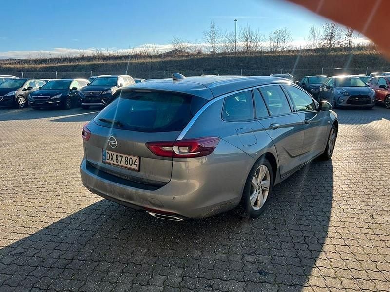 Gebraucht Opel Insignia Innovation 170 PS (125 kW) 2017 Grau Kombi