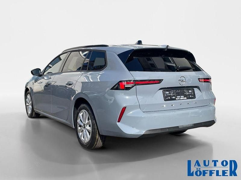 Neu Opel Astra 131 PS (96 kW) 2025 Grau Kombi