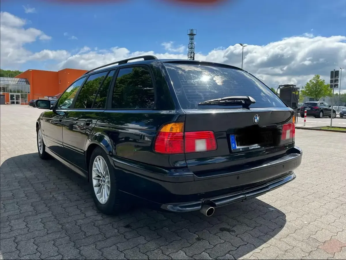 Gebraucht BMW 530 231 PS (169 kW) 2002 Schwarz Kombi