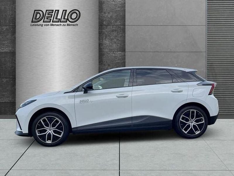 Gebraucht MG MG4 EV Luxury 150 kW (204 PS) 2025 Weiss Kleinwagen