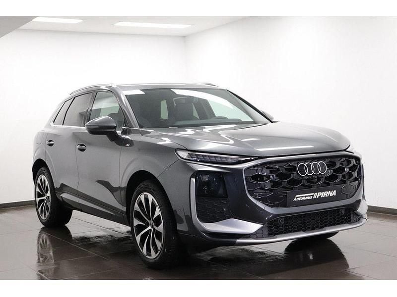 Gebraucht Audi Q3 Sport 150 PS (110 kW) 2025 Grau SUV
