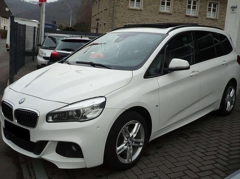 Gebraucht BMW 218 M Sport 150 PS (110 kW) 2017 Weiß Kombi