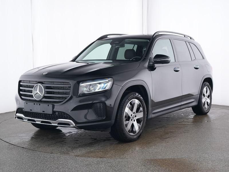 Unilack nachtschwarz Gebraucht 2024 Mercedes GLB220 Progressive SUV | 48.870 € (Etwas zu teuer) - Bild 1/4