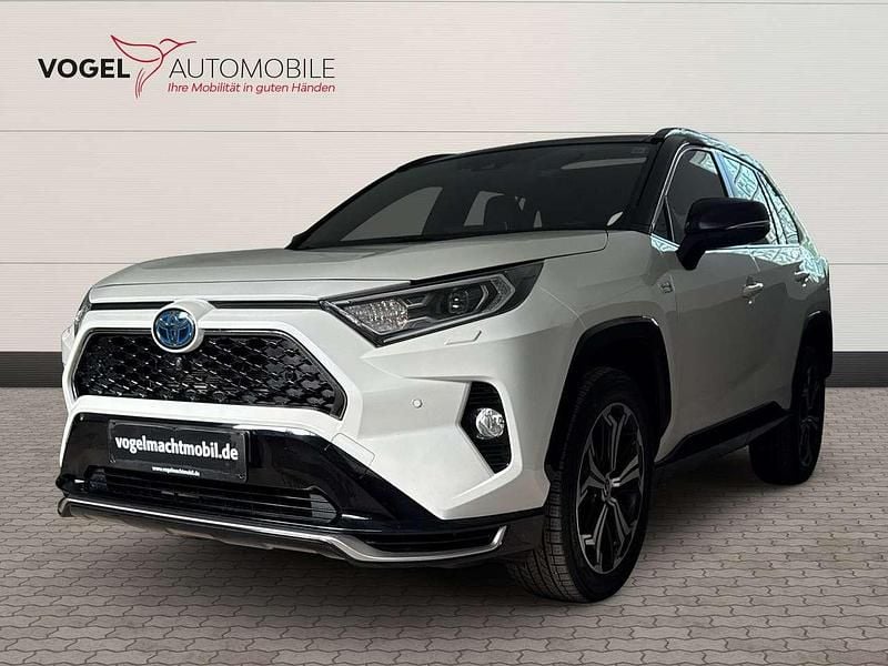 Novaweiß perleffekt / dach schwarz Gebraucht 2021 Toyota RAV4 Hybrid Style SUV | 38.990 € (Etwas zu teuer) - Bild 1/4