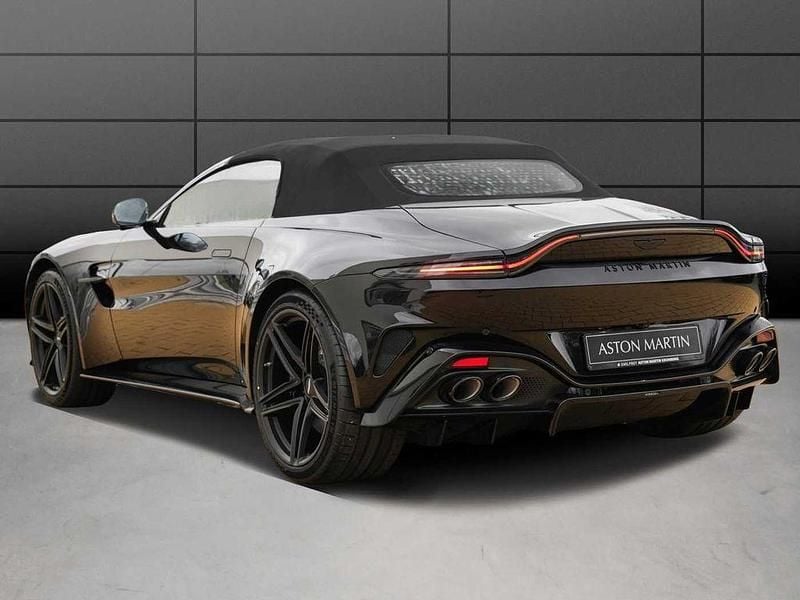 Neu Aston Martin V8 Vantage 665 PS (489 kW) 2025 Schwarz Cabrio