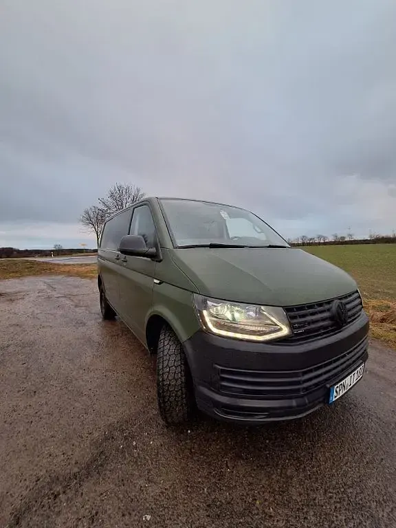 Usata VW Transporter 204 CV (150 kW) 2016 Verde Furgone