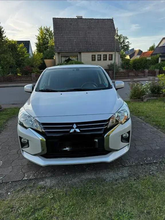 Gebraucht Mitsubishi Space Star Select+ 71 PS (52 kW) 2023 Weiß Kleinwagen