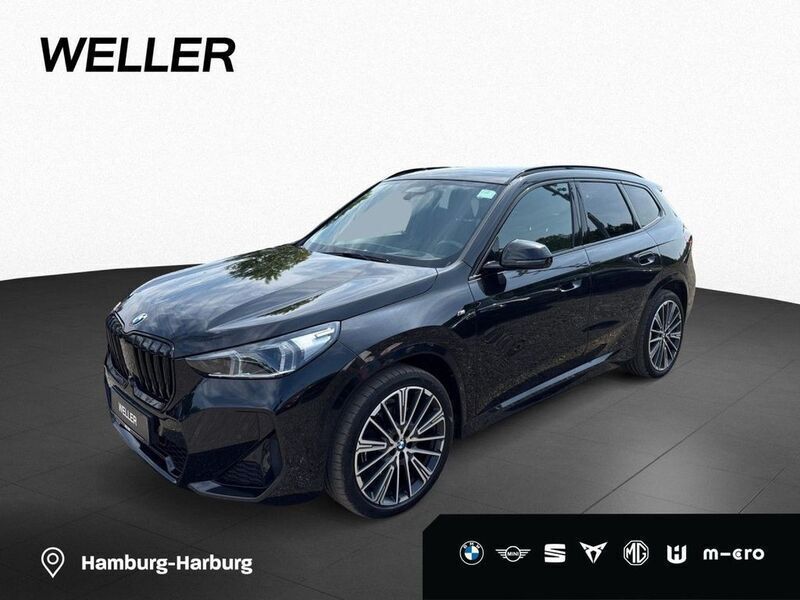 Black sapphire (schwarz) Gebraucht 2023 BMW X1 Comfort Edition SUV | 44.250 € (Etwas zu teuer) - Bild 1/4