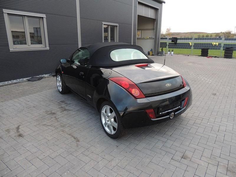 Gebraucht Ford StreetKa 95 PS (69 kW) 2003 Schwarz Cabrio
