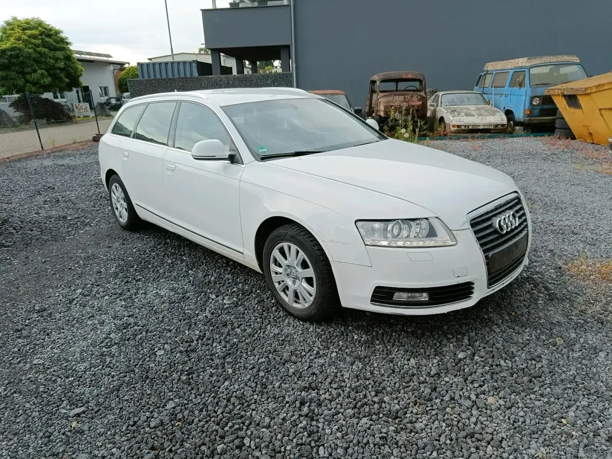 Gebraucht Audi A6 180 PS (132 kW) 2009 Weiß Kombi