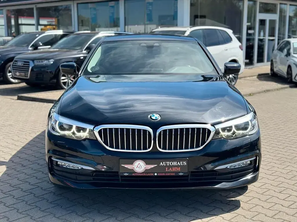 Gebraucht BMW 530 Sport Line 252 PS (185 kW) 2018 Schwarz Limousine