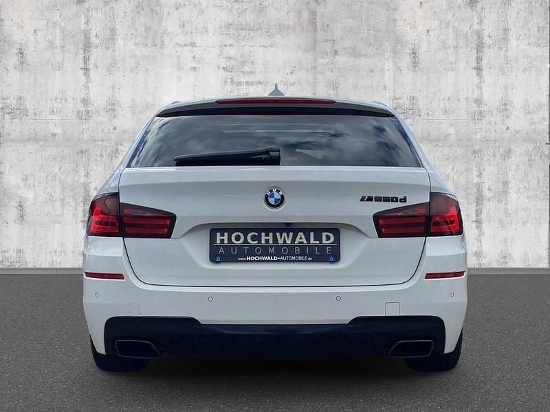 Gebraucht BMW M550 Performance 381 PS (280 kW) 2013 Weiß Limousine