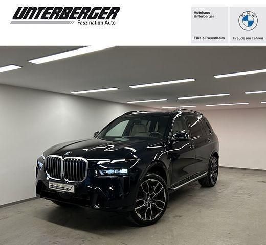 M carbonschwarz Gebraucht 2024 BMW X7 M Sport SUV | 93.850 € - Bild 1/4