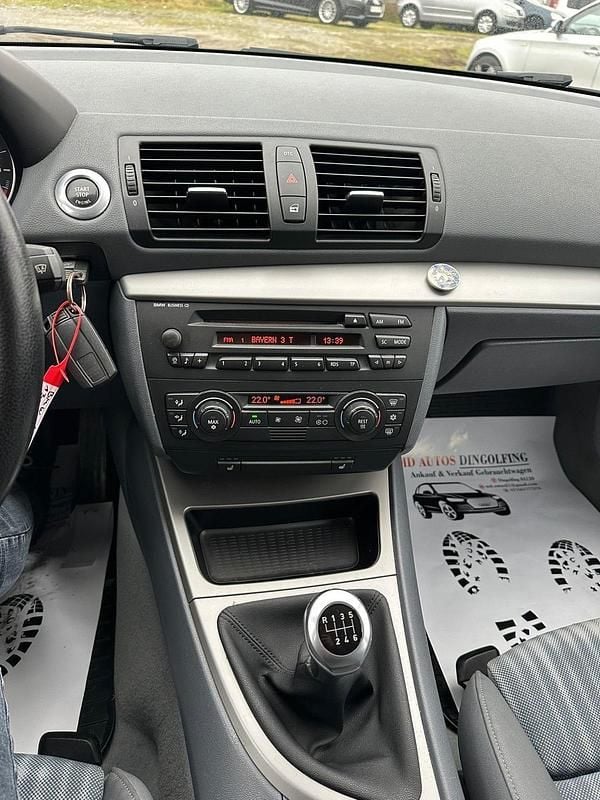 Gebraucht BMW 120 150 PS (110 kW) 2005 Grau Kleinwagen