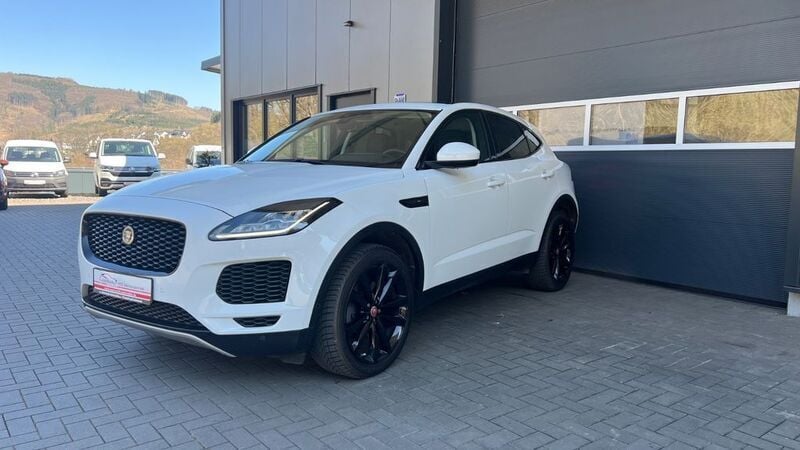 Weiß Gebraucht 2019 Jaguar E-Pace SE SUV | 25.990 € (Guter Preis) - Bild 1/4