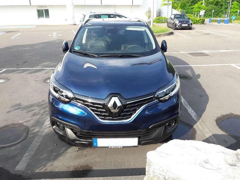 Blau Gebraucht 2018 Renault Kadjar Collection SUV | 10.900 € (Fairer Preis) - Bild 1/4