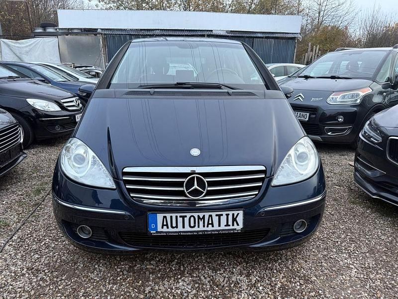 Blau Gebraucht 2006 Mercedes A150 Limousine | 2.999 € (Guter Preis) - Bild 1/4