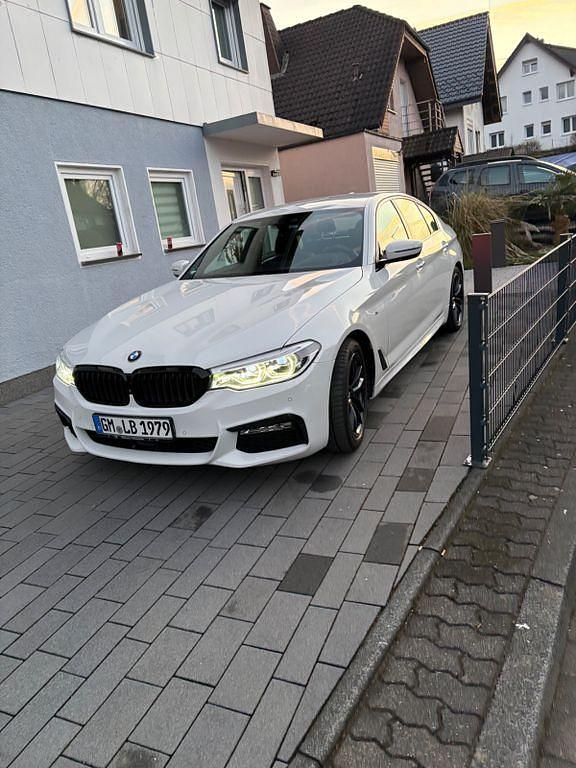 Gebraucht BMW 540 Performance 320 PS (235 kW) 2018 Weiß Limousine