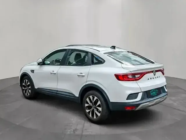 Gebraucht Renault Arkana Equilibre 140 PS (102 kW) 2023 Weiss SUV