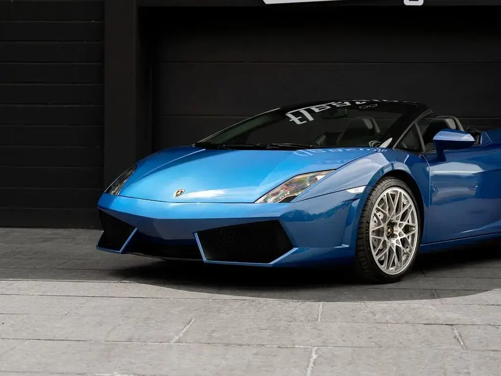 Gebraucht Lamborghini Gallardo 551 PS (405 kW) 2012 Blau Cabrio
