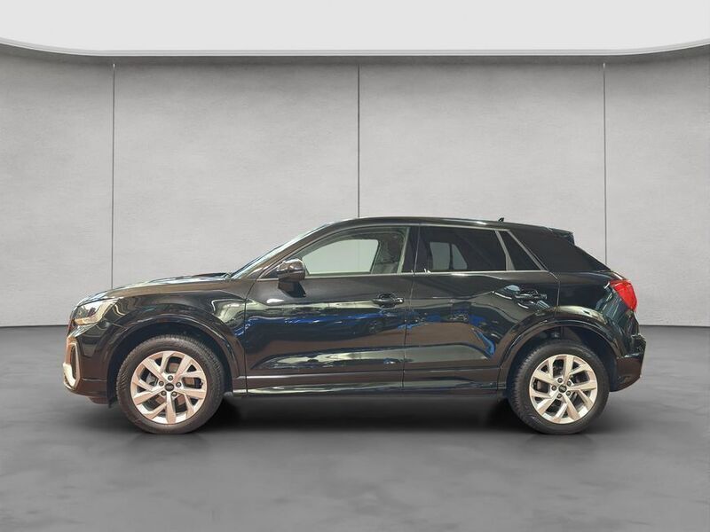 Gebraucht Audi Q2 Performance 150 PS (110 kW) 2023 Mythosschwarz metallic SUV