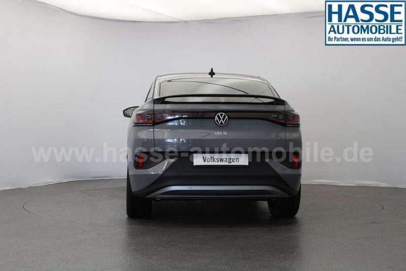 Gebraucht VW ID.5 Pro Performance 150 kW (204 PS) 2023 Mondsteingrau (dach in schw... SUV