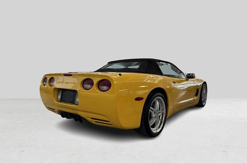 Usata Corvette C5 344 CV (253 kW) 2000 Giallo Cabrio