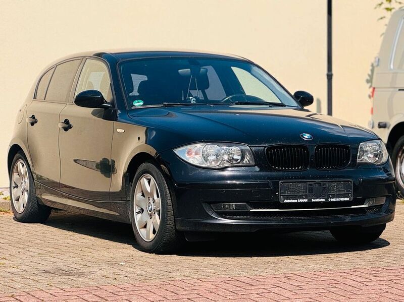 Schwarz Gebraucht 2009 BMW 120 Kleinwagen | 5.990 € (Fairer Preis) - Bild 1/4