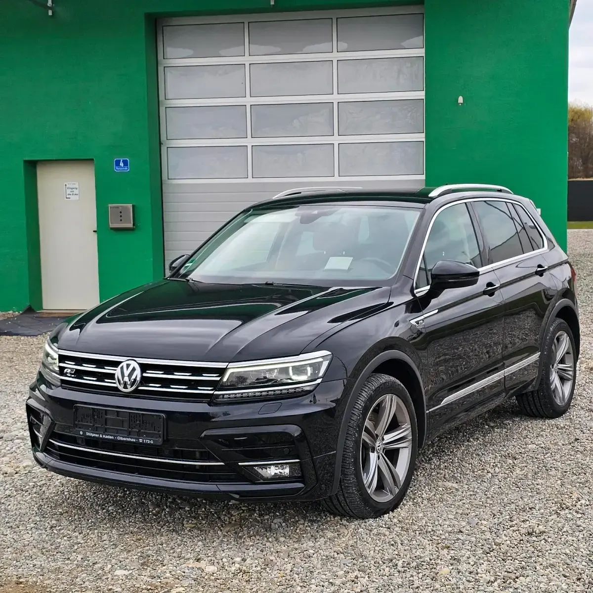 Gebraucht VW Tiguan R-line 190 PS (139 kW) 2018 Schwarz SUV
