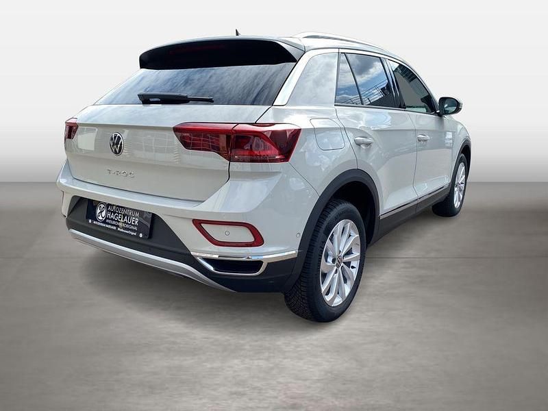 Gebraucht VW T-Roc Style 150 PS (110 kW) 2025 Weiß SUV