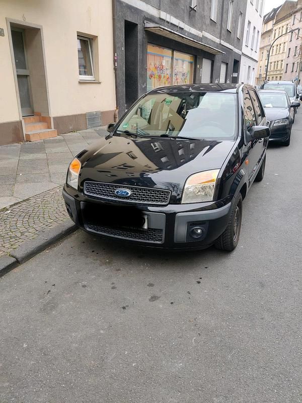Schwarz Gebraucht 2009 Ford Fusion Kleinwagen | 3.100 € (Fairer Preis) - Bild 1/4