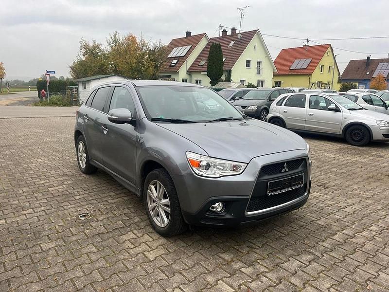 Grau Gebraucht 2012 Mitsubishi ASX Edition SUV | 7.250 € (Guter Preis) - Bild 1/4