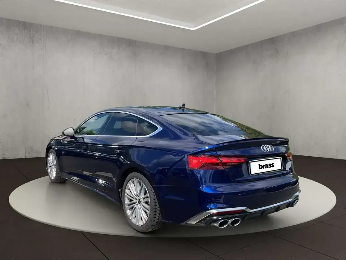 Używany Audi S5 Ambiente 341 KM (250 kW) 2022 Niebieski Coupe