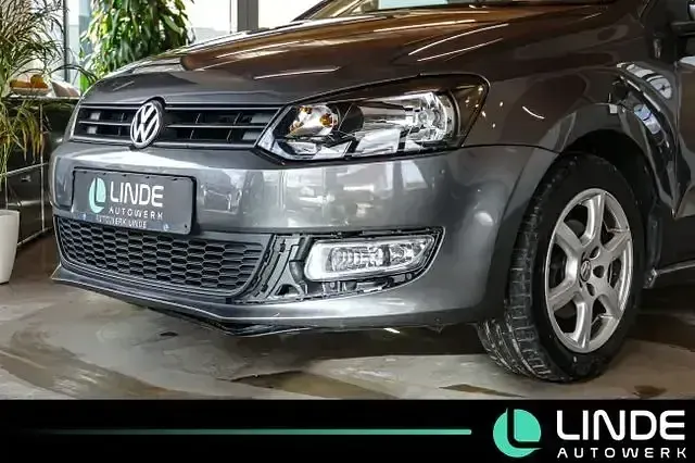 Gebraucht VW Polo Style 86 PS (63 kW) 2011 Grau Limousine