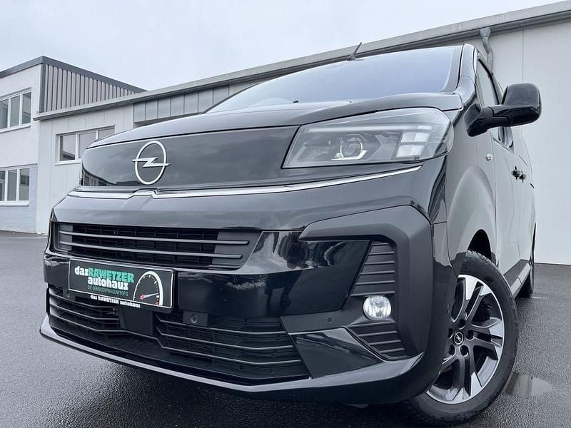 Gebraucht Opel Zafira Life Edition 177 PS (130 kW) 2024 Karbon schwarz Van / Kleinbus